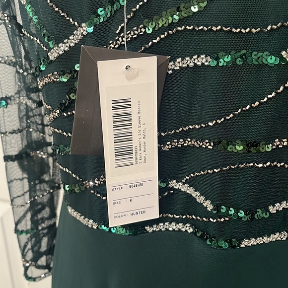 JKara woman’s three-quarter length sleeve made it down - Picture 7 of 8